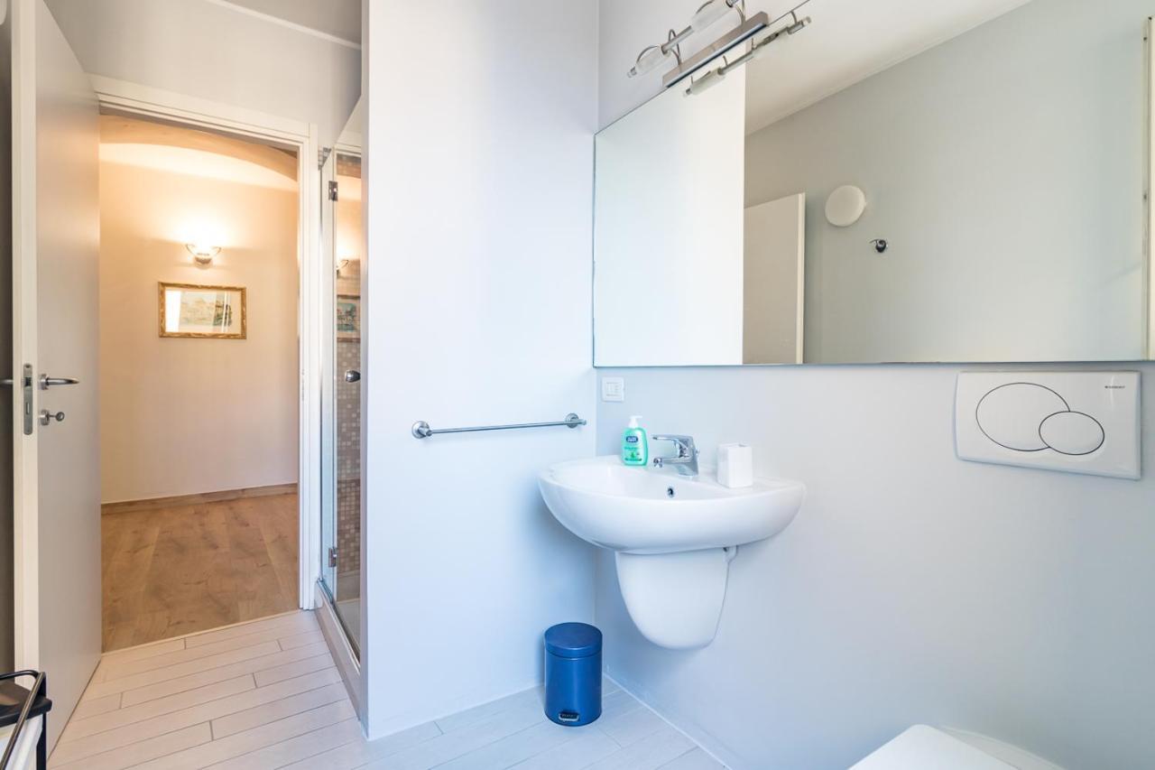 Apartment Delle Rose - מנאג'יו מראה חיצוני תמונה